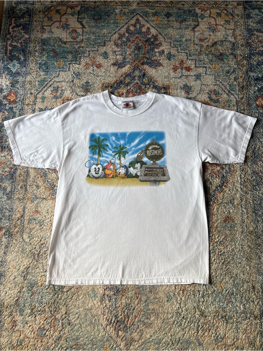Vintage Disney Castaway Cay Mount Rushmore T-shirt Size XL